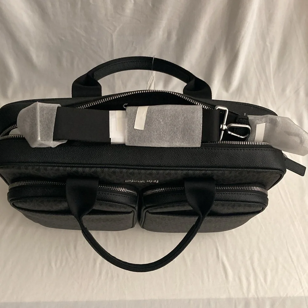 Michael Kors Cooper Logo Utility Briefcase Black/Grey